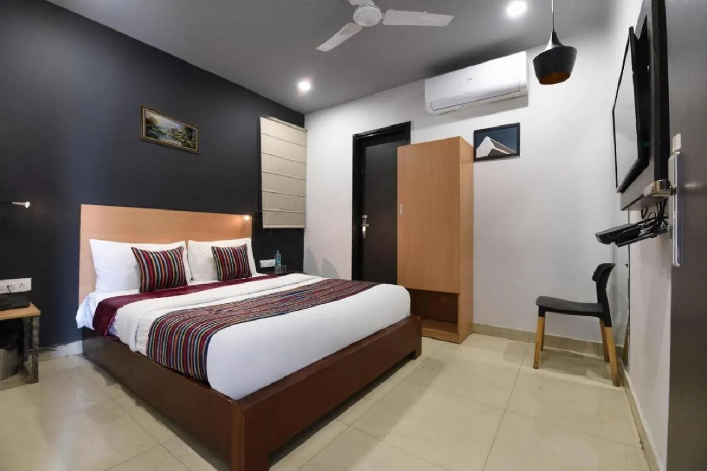 Hotel City Empire At Janakpuri 